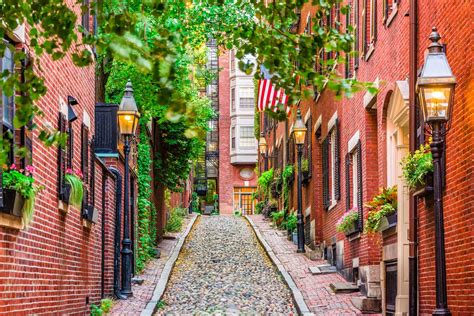 mass cities and towns|15 Best Places to Visit in Massachusetts .